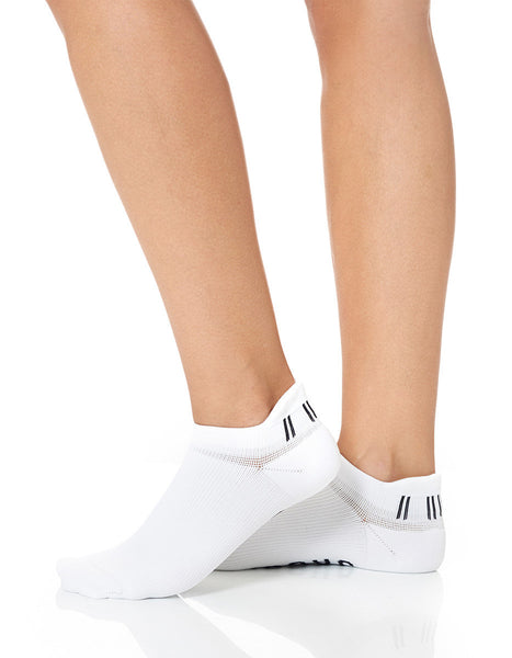 Women's Classic White Ankle Socks